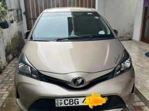 toyota-vitz-2016-cars-for-sale-in-colombo