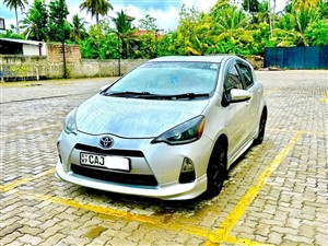 toyota-aqua-s-ltd-2014-cars-for-sale-in-gampaha