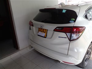 honda-vezel--ru3-2015-jeeps-for-sale-in-gampaha