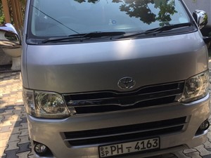 toyota-kdh-2012-vans-for-sale-in-galle