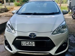 toyota-aqua-2015-cars-for-sale-in-kurunegala