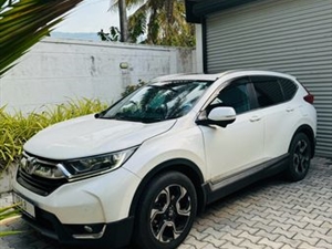 honda-crv-2018-jeeps-for-sale-in-colombo