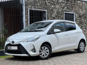 toyota-vitz-2017-cars-for-sale-in-colombo