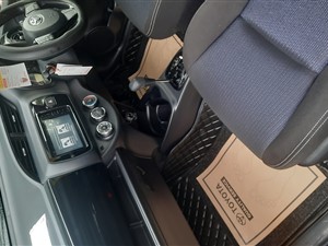 toyota-toyota--vitz--ed--3-2018-cars-for-sale-in-colombo