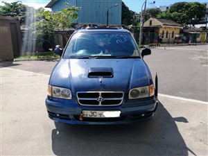 hyundai-trajet-2004-jeeps-for-sale-in-colombo
