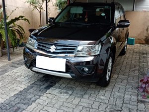 suzuki-grand-vitara-2013-jeeps-for-sale-in-colombo