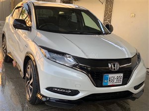 HONDA VEZEL FOR RENT