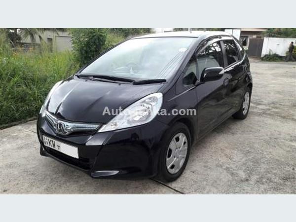 Honda Fit for short term rent