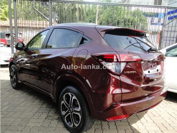 HONDA VEZEL HYBRID FOR RENT