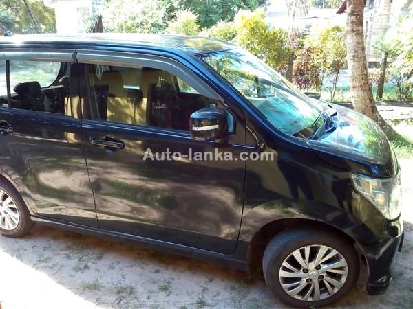 Suzuki Wagon R for rent