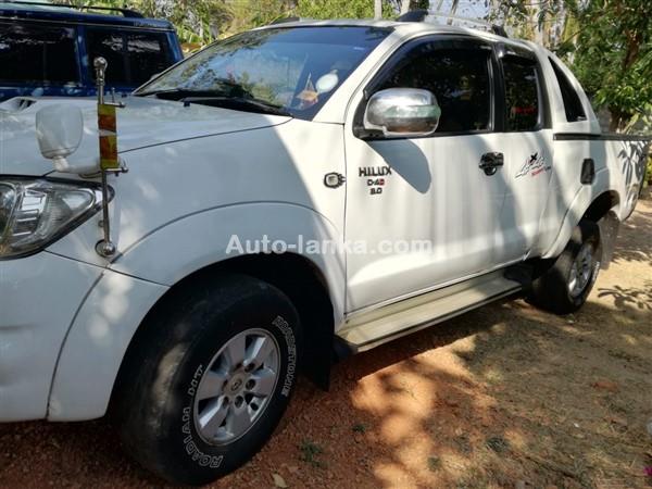 Toyota Smart Cab For Rent