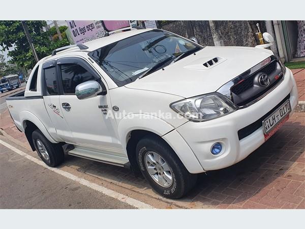 Toyota Smart Cab For Rent