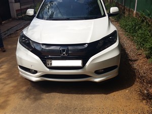 RENT A CAR- HONDA VEZEL