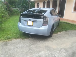 prius car for rent weekly / monthly / daily