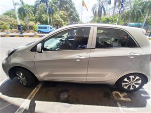 RENT A CAR KIA PICANTO