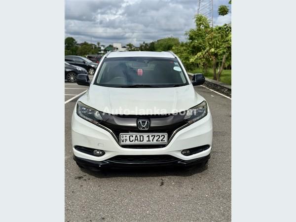 HONDA VEZAL FOR RENT