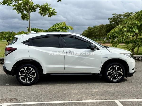 HONDA VEZAL FOR RENT