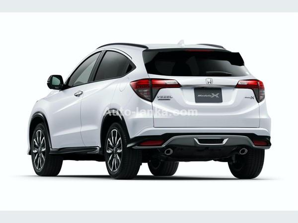 Honda Vezel  For rent