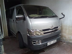 KDH AC VANS