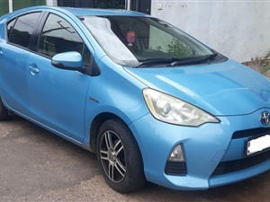 Aqua car for rent weekly / monthly / daily