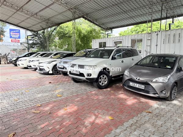 TOYOTA VITZ FOR RENT