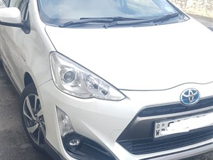 Toyota Aqua 2016 for Rent