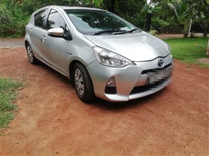 aqua car for rent