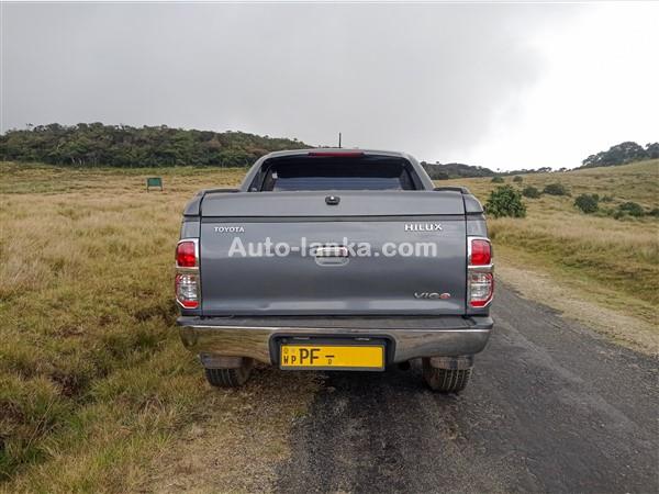 Toyota Hilux 2014 For Rent