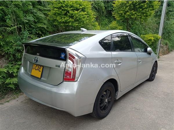 Toyota Prius For Rent 2015