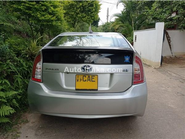 Toyota Prius For Rent 2015
