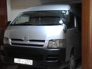 Toyota Hiace van for monthly rental