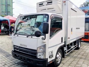 Isuzu freezer truck (ft 16.5) for rent