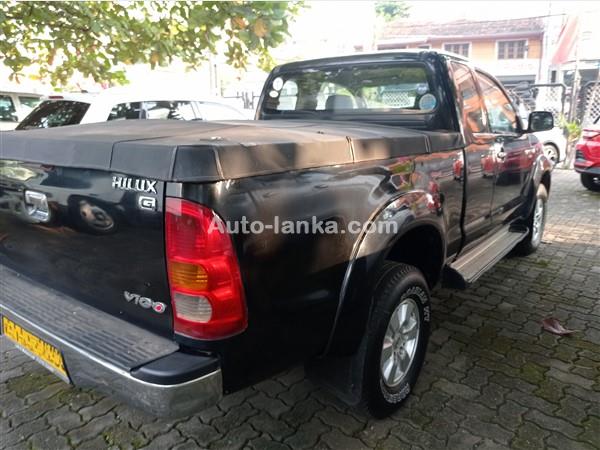 Toyota Hilux Smart Cab For Rent