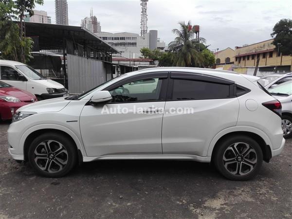 Rent a Car - Honda Vezel - Panadura