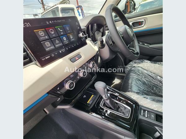 Honda Vezel 2025 Brand New Vehicle For Rent