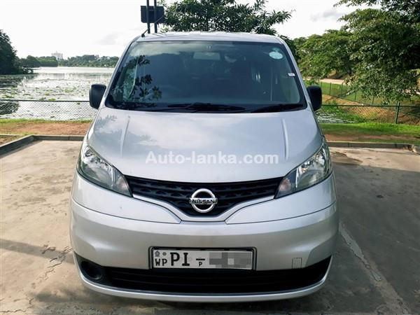 RENT A CAR - NISSAN NV200 VANETTE VAN FOR SELF DRIVE
