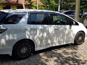 fit shuttle car for rent