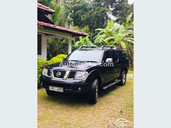 NISSAN NAVARA DOUBLE CAB FOR RENT