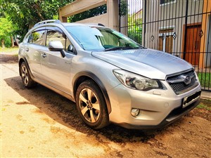 Subaru Hybrid AWD SUV for Rent