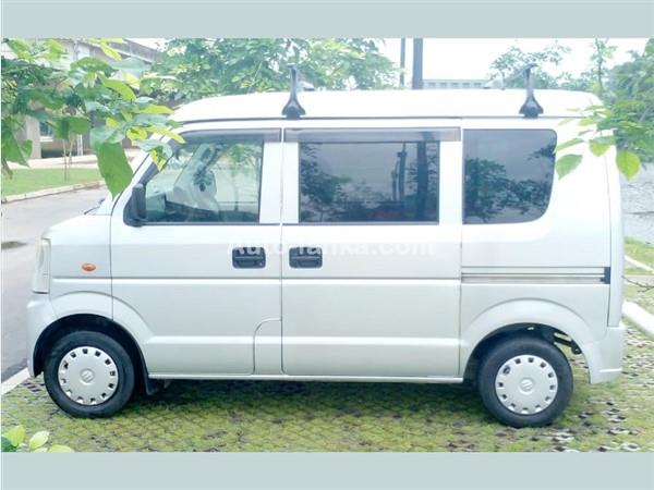 Rent a Car Suzuki Every Buddy Van for Rent