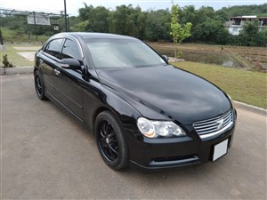 RENT A CAR IN COLOMBO - TOYOTA MARK X G LUXURY CAR