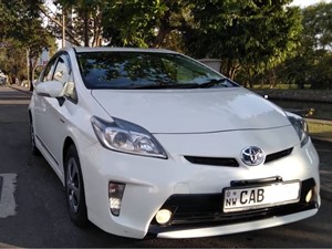 TOYOTA PRIUS RENT A CAR