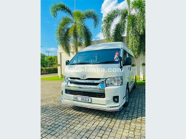 Van for Hire - KDH 09 / 14 Seater