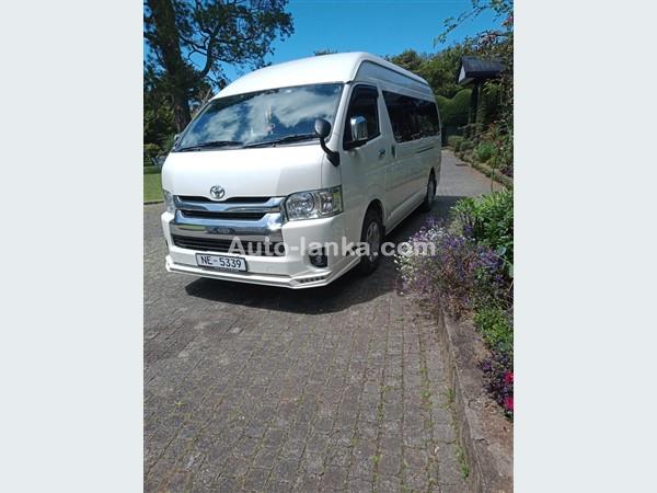 Van for Hire - KDH 09 / 14 Seater