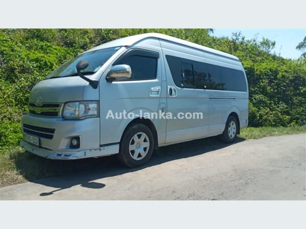 Van for Hire - KDH 09/14 Seater