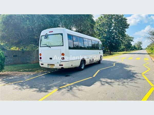 Luxury AC Bus for Hire 28 Seater