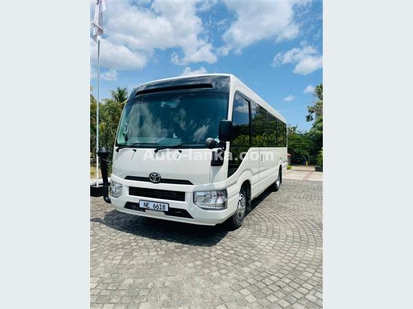 Luxury AC Bus for Hire 28 Seater