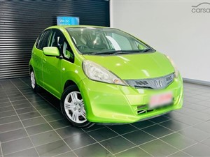 HONDA FIT HYBRID CAR FOR RENT