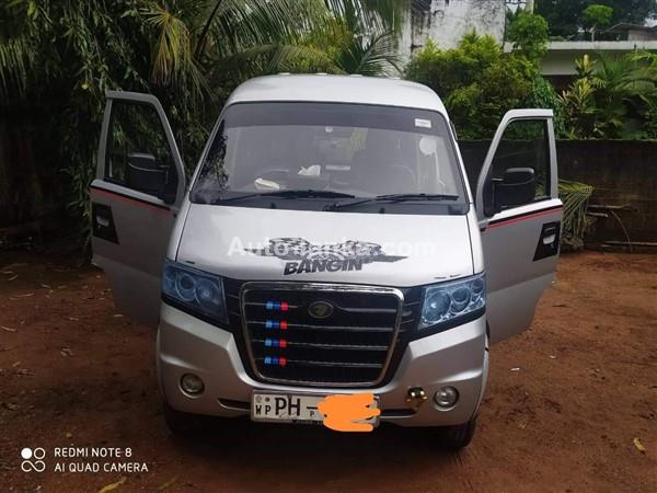 Micro van rent