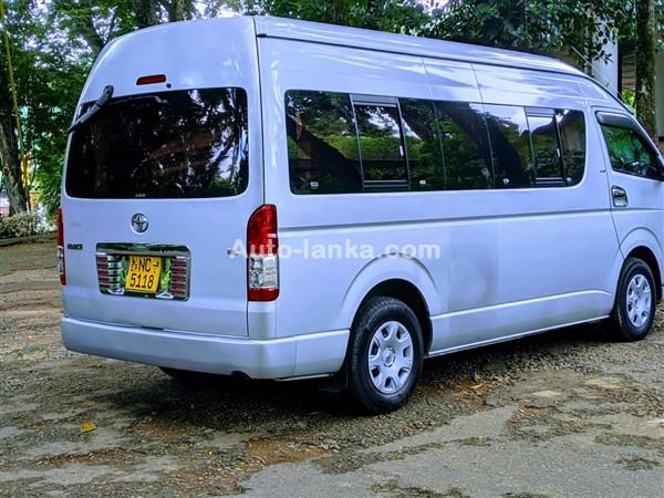 Van for Hire - KDH 09 / 14 Seater